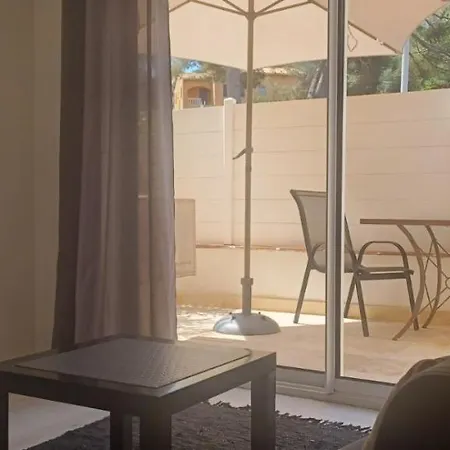 Antheor Cap Roux Vila